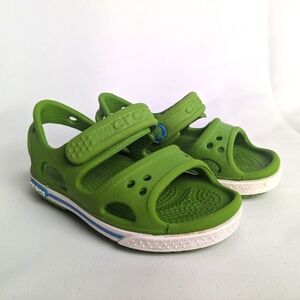 CROCS Baby Sandals Size 4 Green And White Waterproof Hoop And Loops
